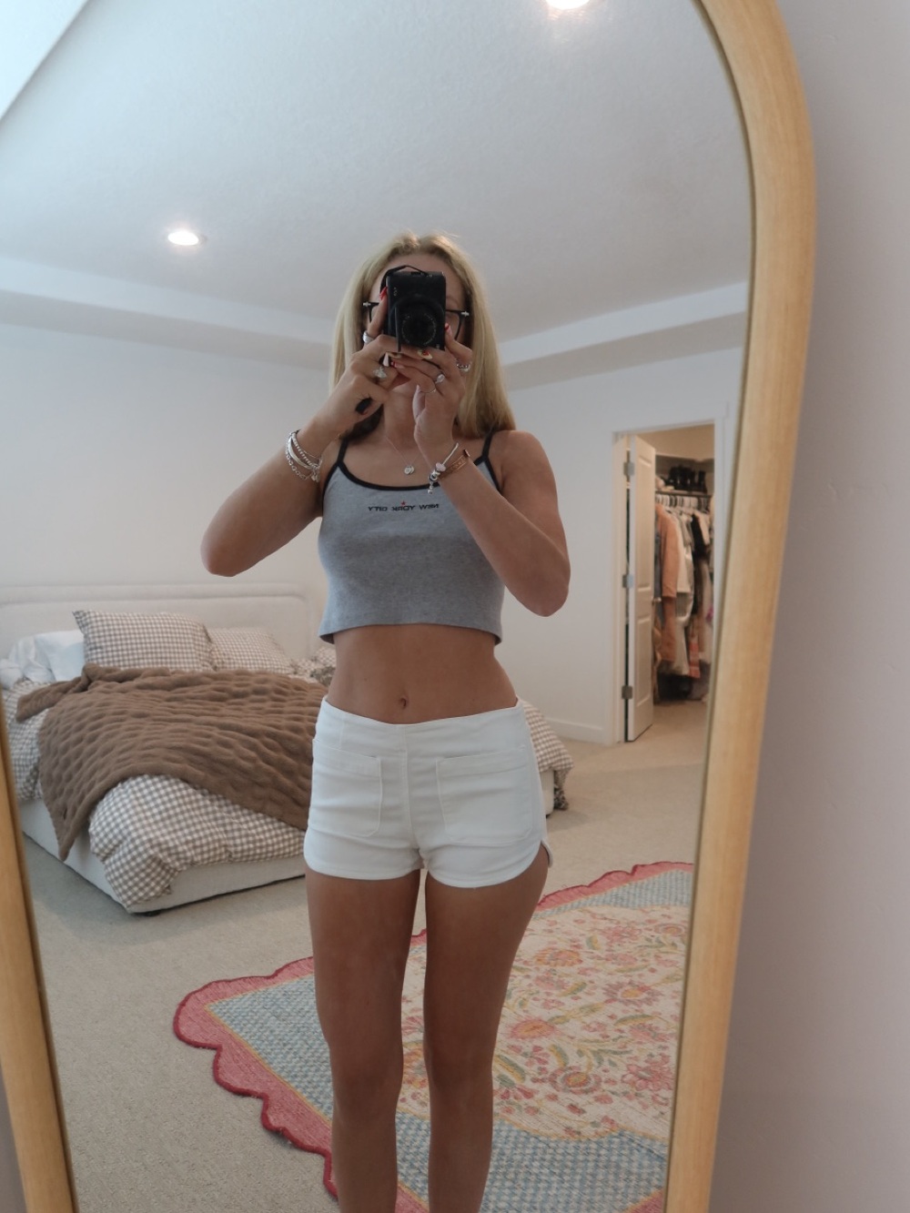 American Eagle wedgie shorts size 0